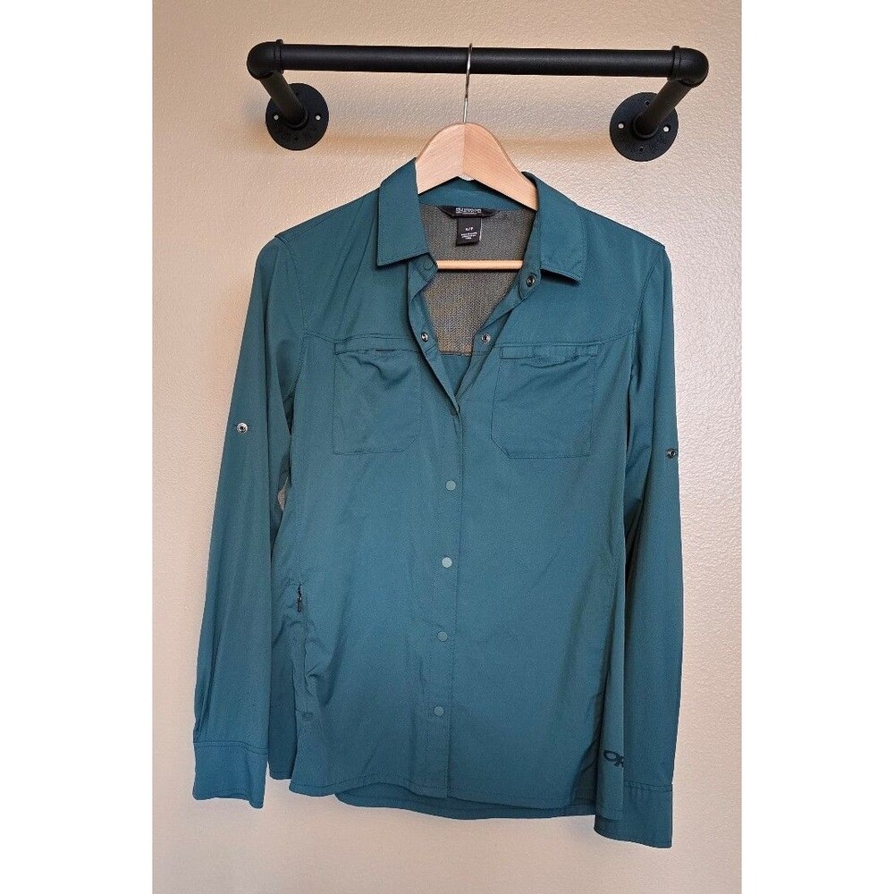 Outdoor Research Women's long‎ sleeve button down shirt size small